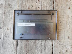 Poštovní schránka pro zazdění hl. 40 cm - NEREZ, 3 x zvonek, 3 x jmenovka, 1 x příprava pro audio