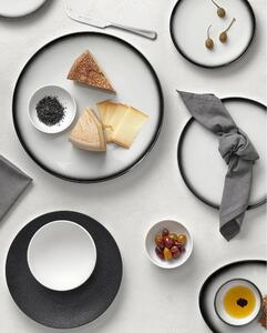 Černý keramický servírovací talíř Maxwell & Williams Caviar Baguette