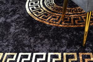 Kusový koberec pratelný MIRO 51517.805 Klasický Řecký vzor protiskluzový černý zlatý Rozměr: 140x190 cm