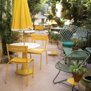 Žlutá kovová jídelní židle Fermob Luxembourg