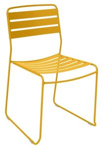 Medově žlutá kovová stohovatelná zahradní židle Fermob Surprising