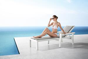 Zahradní lehátko HIGOLD - Champion Sunlounger Olefin