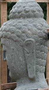 Buddha hlava, tesaný