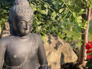 Velký Buddha – odlévaná socha, sedící, velikosti 60-240 cm