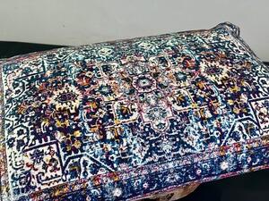 Tkaný dekorační polštář z Indie se střapci 56×36 cm