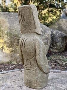 Socha Moai z bazanitu (sopečný kámen) 73 cm – ručně tesaná, Jáva