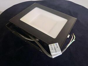 LED reflektor Maximus 100 W 8700 lm – venkovní svítidlo IP65 s neutrálním bílým světlem