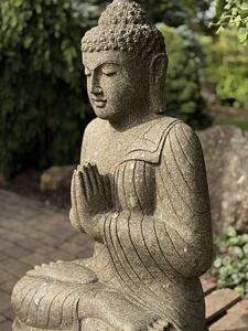 Kamenný Buddha z basanitu 120 cm – výjimečná socha z Jávy