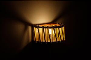 Žlutá nástěnná lampa s dřevěnou konstrukcí EMKO Macaron, délka 30 cm