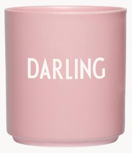 Hrnek's nápisem Favourite Darling