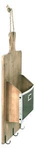 Nástěnný dřevěný box ve tvaru prkénka s háčky – 33x9x55 cm