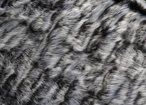 Špongr Kožešinový koberec z finského mývalovce 95 x 122 cm menší Black & White