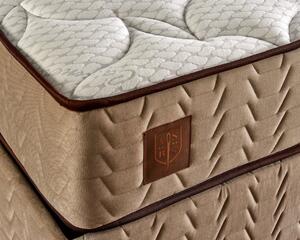 Čalouněná postel CASHMERE s matrací - béžová 140 × 200 cm
