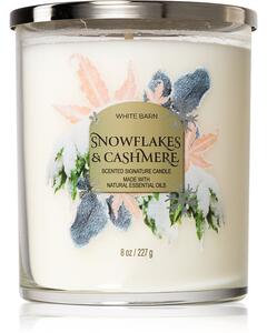 Bath & Body Works Snowflakes & Cashmere vonná svíčka 227 g