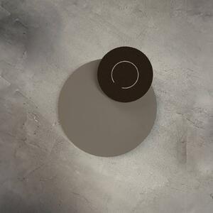 Knikerboker LED nástěnné světlo DoppioZero, krémová/hnědá, Ø 30 cm, stmívatelný, Krémová / jantar, Chodba, kov, Design