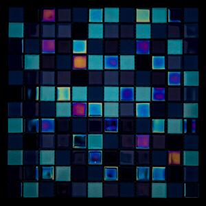 Skleněná mozaika fosforeskující modrobílý mix 23x23mm