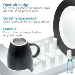 Bílý odkapávač z recyklovaného plastu Eco System – iDesign