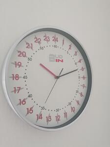 Stříbrné speciální hodiny BUD-IN s 24-hodinovým číselníkem C2316 (Stříbrné speciální hodiny BUD-IN s 24-hodinovým číselníkem C2316)