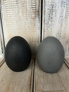 Betonové vejce velké světlé/tmavé