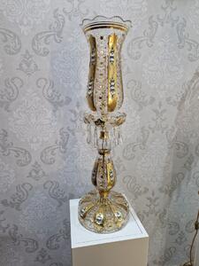 Velká křišťálová stolní lampa zdobená květinami ve tvaru vysokého tulipánu. LAMP-QUEEN-075-GOLD