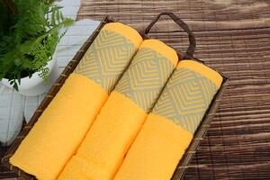Bambusový ručník LINA okrový