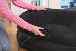 Bestway Nafukovací postel Single Premium s pumpou 191x97x46 cm