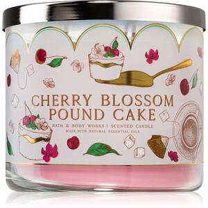 Bath & Body Works Cherry Blossom Pound Cake vonná svíčka 411 g