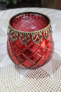 Červený skleněný svícen s ornamentem 14cm