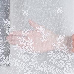 Bílá žakárová záclona KAROLINA 300x140 cm