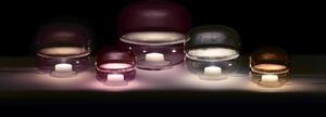 Designová stolní lampa Brokis Macaron M, PC1039 Barva skla: světle růžová - transparentní sklo (CGC46), Základna: Dub evropský - černě mořený (CSFB1574), Disk: BROKISGLASS - kouřově šedá mat (CSOP1577)