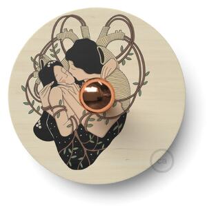 Creative cables Fermaluce romantic s oboustranným dřevěným stínidlem ufo s ilustracemi od různých umělců Barva: Carolina Zuniga