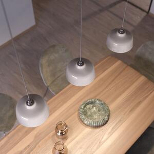 Creative cables Závěsná lampa s textilním kabelem, keramickým stínidlem tvaru misky s kovovými detaily Barva: Lesklá bílá