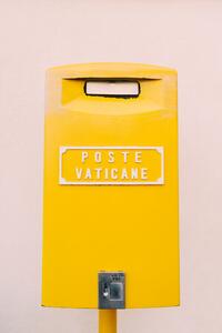 Ilustrace The VaticanPost, Bethany Young