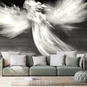 Tapeta anděl v oblacích v černobílém provedení - 300x200 cm
