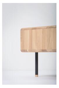 Noční stolek z dubového dřeva s černou zásuvkou Gazzda Fina