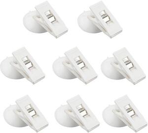 8 kusů – Klipsy na závěs do sprchy – Ochrana před stříkající vodou – Zabraňují průvanu – Materiál: PVC/ABS – Délka 5 cm, průměr 3,1 cm – Klips na závěs do sprchy