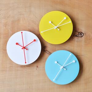 Alessi designové nástěnné hodiny Dotty Clock