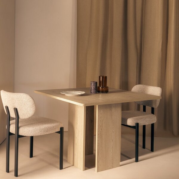 -25 % Dny MOMENTI– NovaNook Jídelní stůl Asper 100 x 100 cm s dubovým dekorem