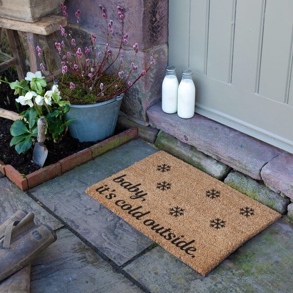 Rohožka s vánočním motivem z kokosového vlákna 40x60 cm Baby It's Cold Outside – Artsy Doormats