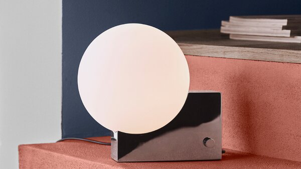 &Tradition designové stolní lampy Journey SHY1