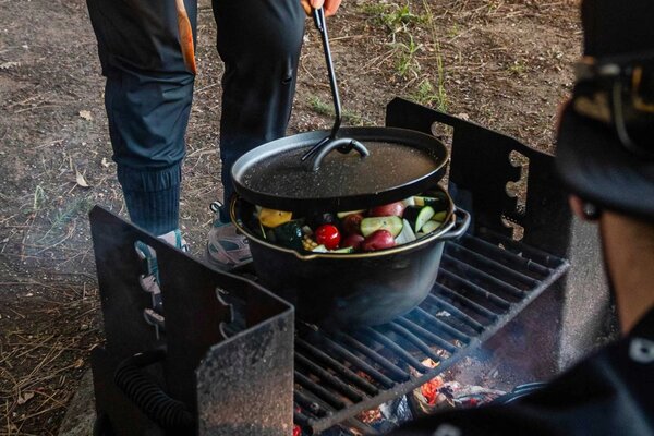 Kotlík na oheň GSI Outdoors GUIDECAST 4,7 l