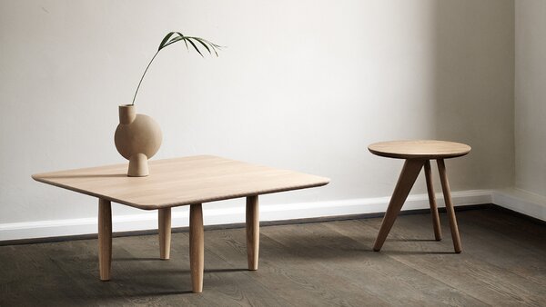 Norr 11 designové odkládací stolky Fin Side Table