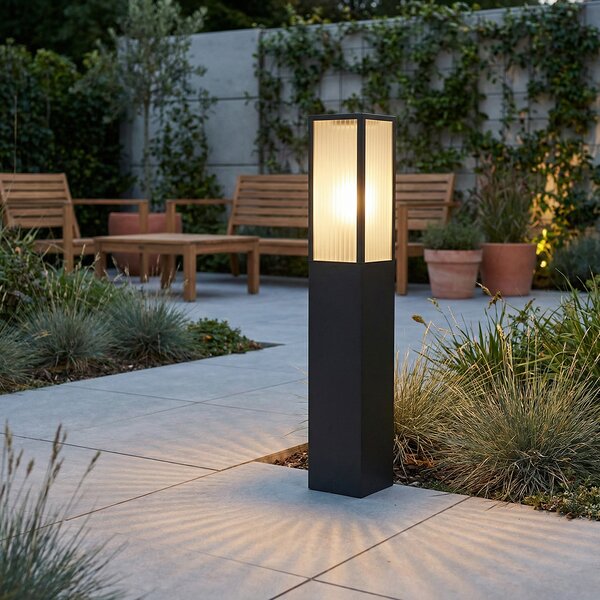 Stojací venkovní lampa černá s žebrovaným sklem 80 cm IP44 - Charlois