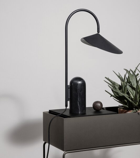 Ferm Living designové stolní lampy Arum Table Lamp