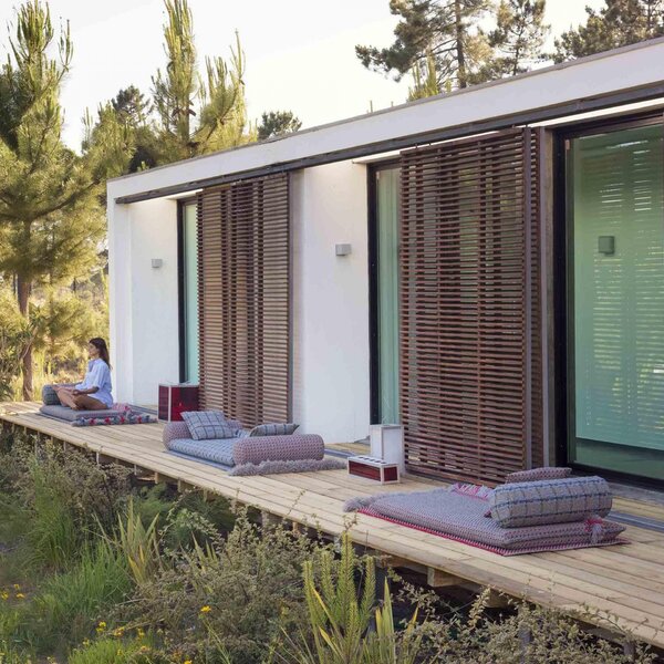 Gan designové zahradní polštáře Garden Layers Small Roll Green