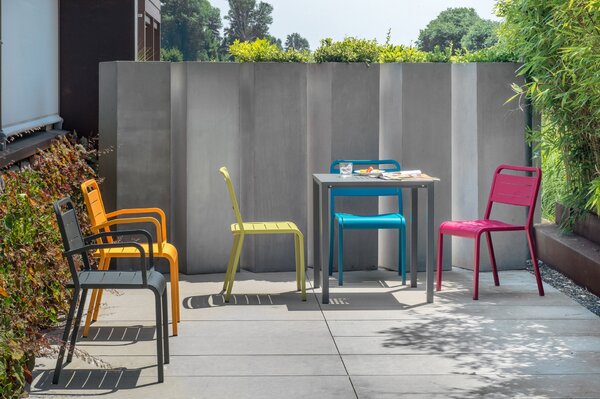 Emu designové zahradní stoly Urban Table