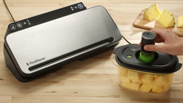 Vakuová svářečka fólií FoodSaver VS3190X, OUT