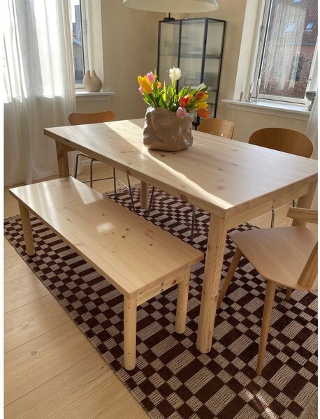 Jídelní stůl Pace – Karup Design