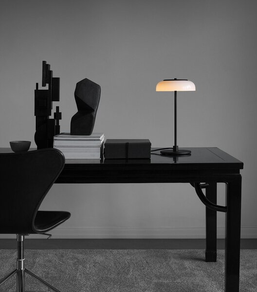 Nuura designové stolní lampy Blossi Table