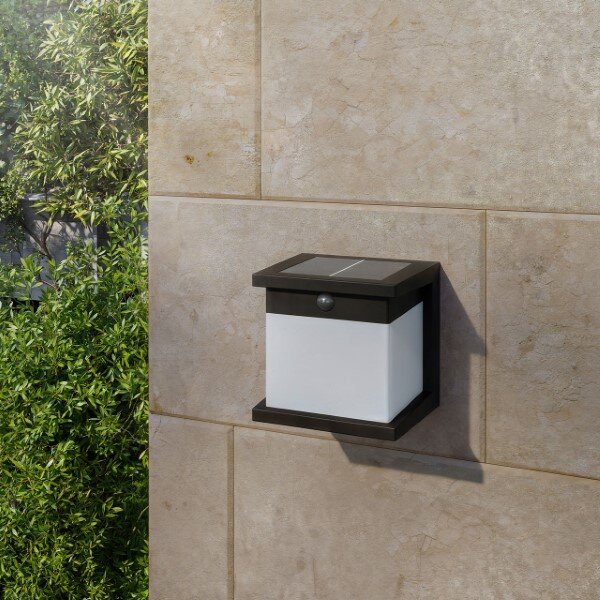 Solární nástěnné svítidlo se senzorem LED 2700K čierna IP44 PHILIPS Diara 8721103105530